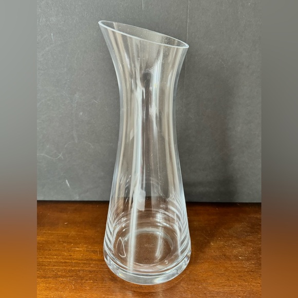 NEW Kitchen Living 10.5" Angled Polished Rim 0.9L Wine Water Glass Carafe - Picture 2 of 10